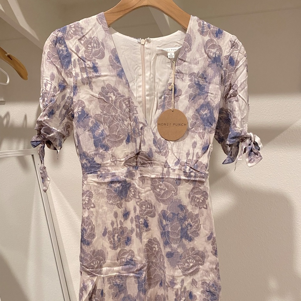 Honey punch purple floral mini dress small